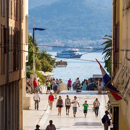 Sunny Central Appartement Zadar
